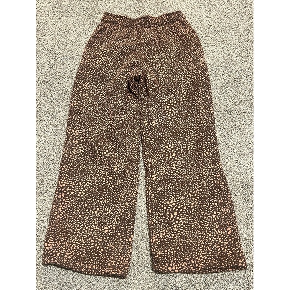 Fabletics Pants - C10 Fabletics sweatpants xs‎ never worn soft lounge pants